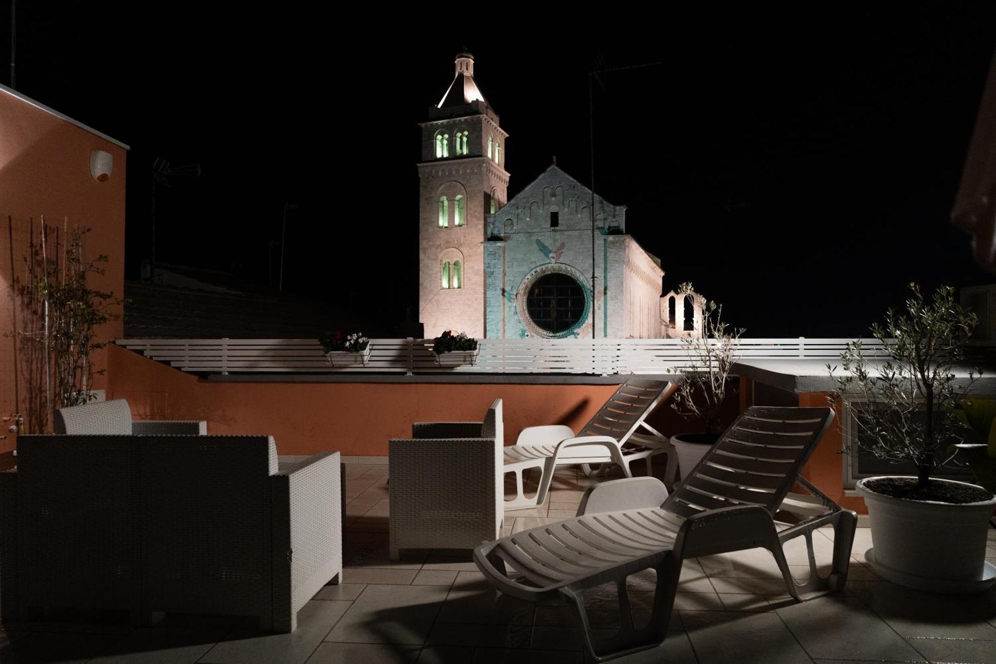 Duomo Guest House Barletta Exterior photo